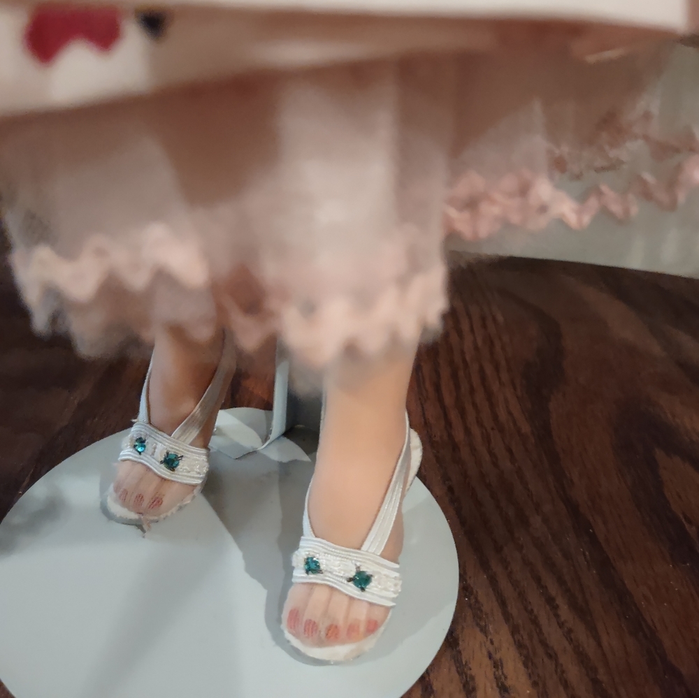 Vintage VT-20 Revlon Doll - Picture 8 of 8